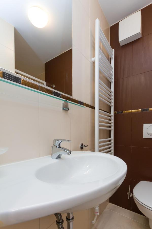 Premium Marina Apartments With Sea View By Locap Group Portorož Eksteriør bilde